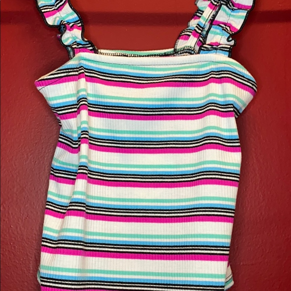 Cute multicolored top.